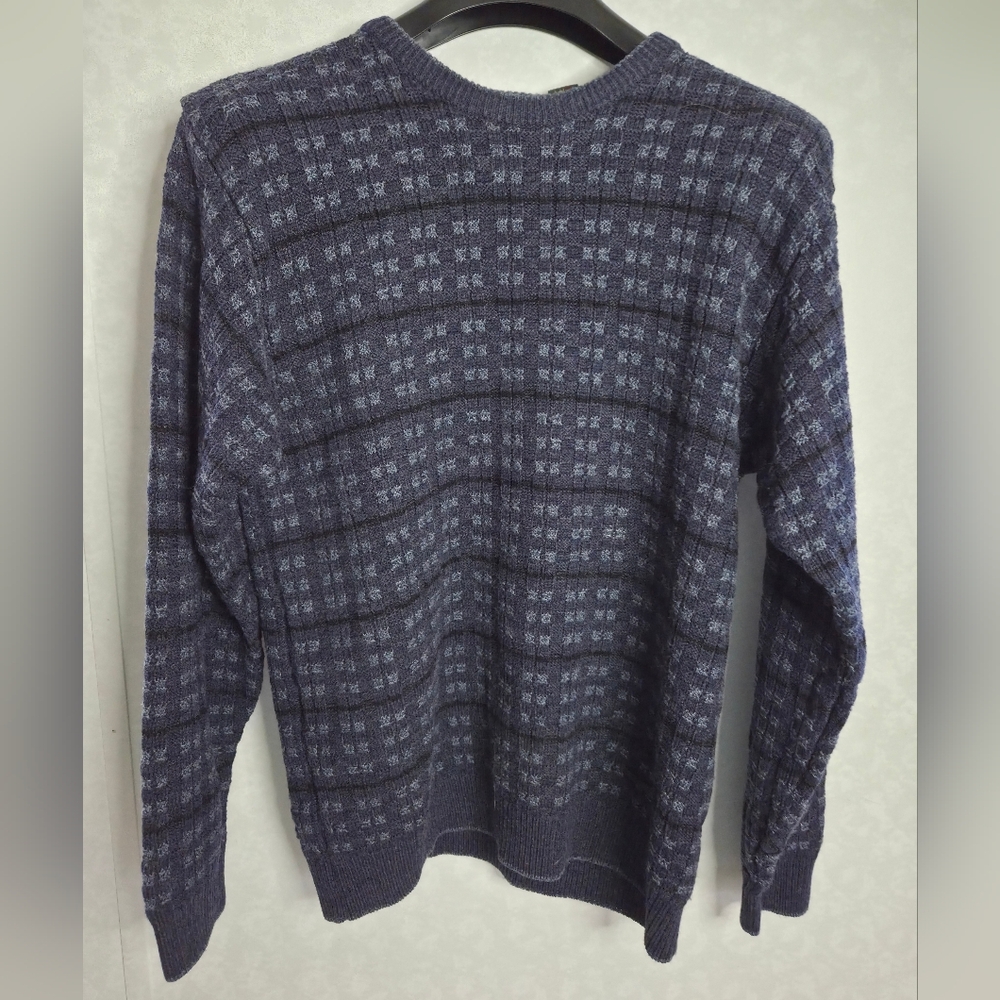 Vintage Jantzen Men's Blue Knit Crewneck Sweater - Small